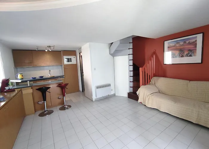 17, Cap Sauvage Au Village Naturiste