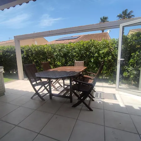 17, Cap Sauvage Au Village Naturiste